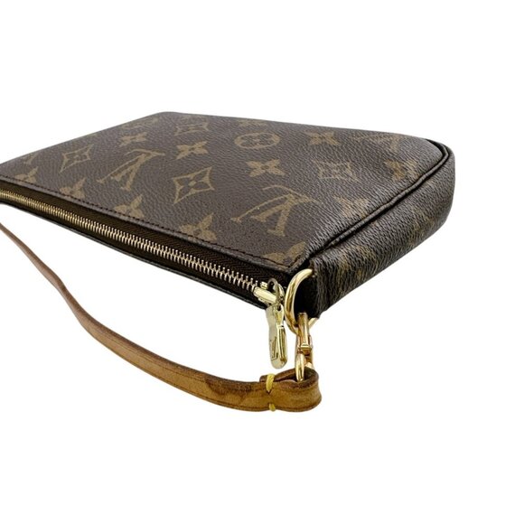 LOUIS VUITTON Brown Monogram Pouch - Picture 8 of 16